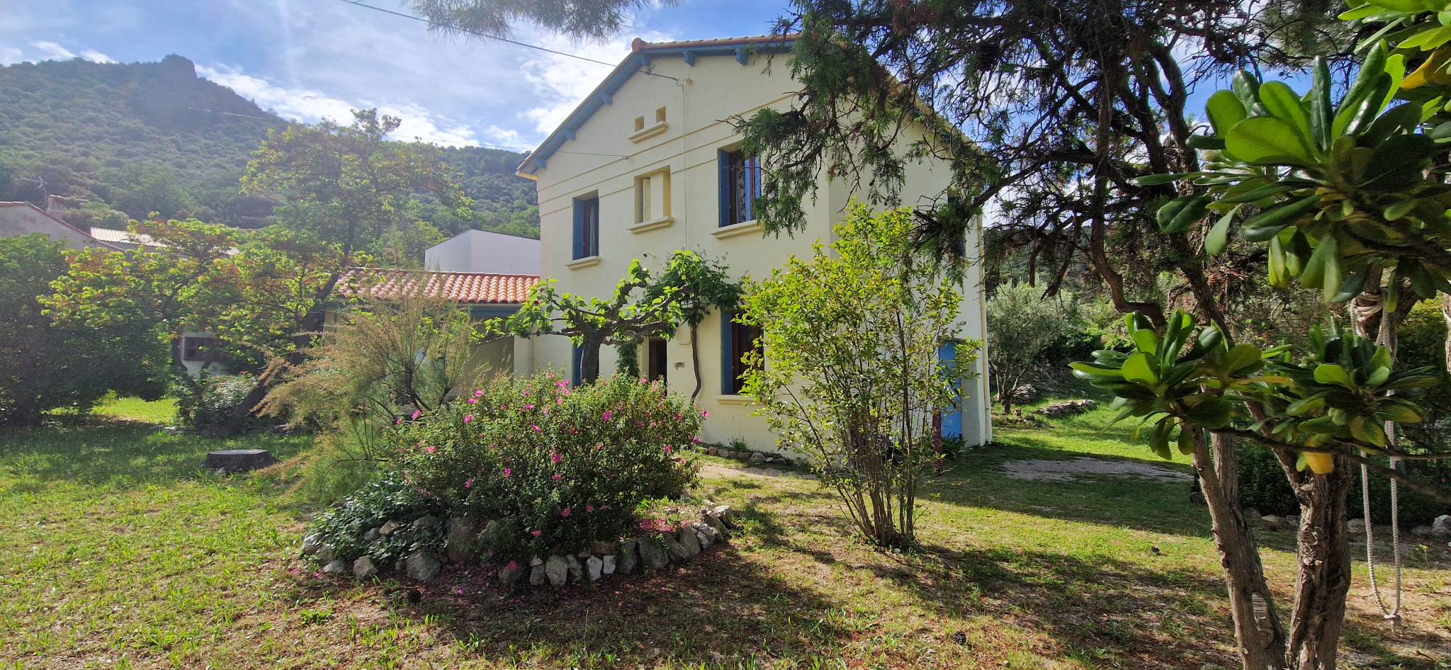 Exclusivité Proche Montalba - Sur 1216 m2 Jardin Verdoyant
